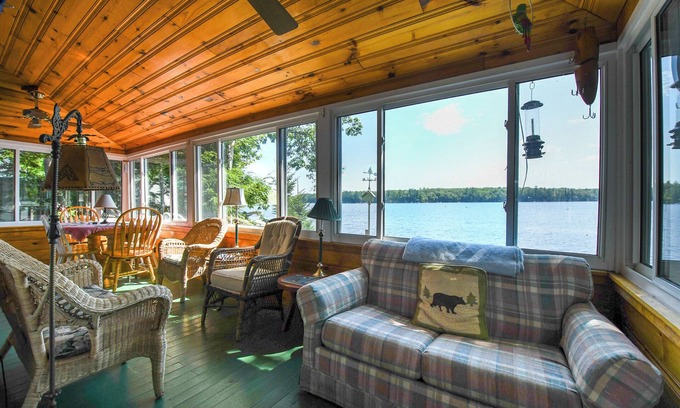 Bridgton Casa | Rustic and charming cottage on the edge of Long Lake boasting stunning views!