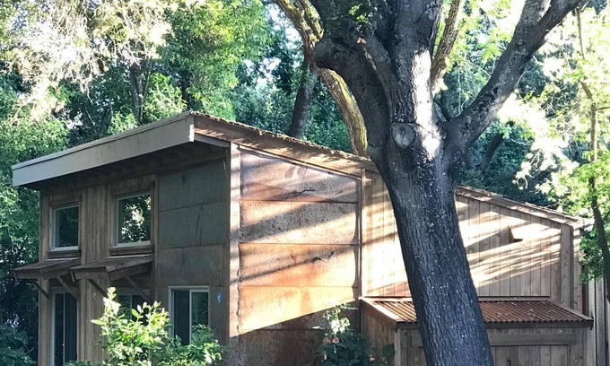 Lafayette Cabaña | Cabaña rústica contemporánea en un entorno tranquilo (cerca del centro)