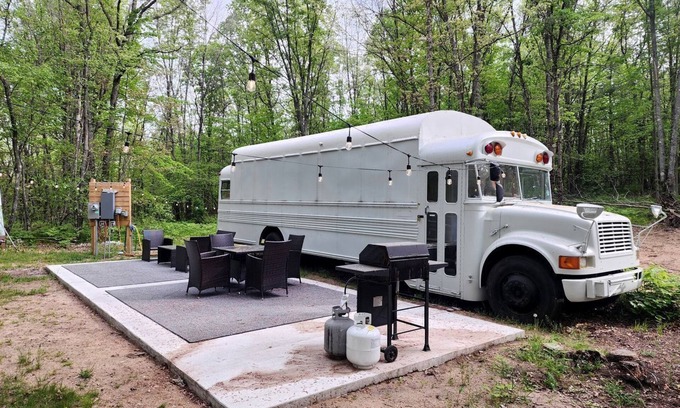Bitely Casa | Rustic Converted School Bus with Outdoor Shower Near ORV Trails in Manistee National Forest, Michigan