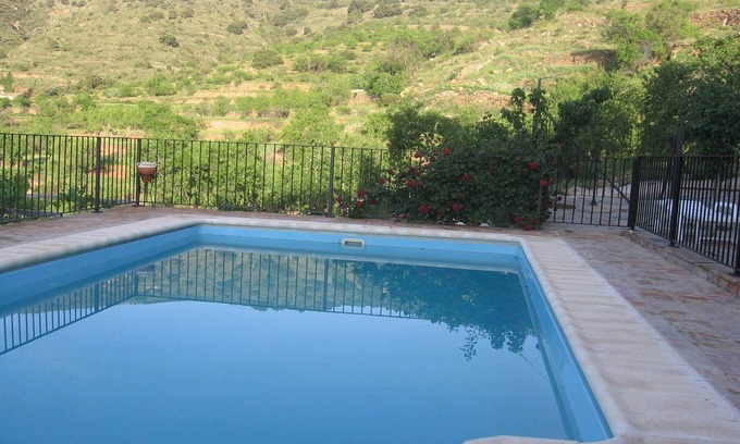 Laroya Casa | Estancia rústica en la montaña, Laroya