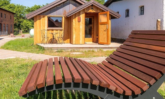 Dobbin-Linstow Casa | Rustikales Häuschen Hund Garten Natur pur - Haferkiste