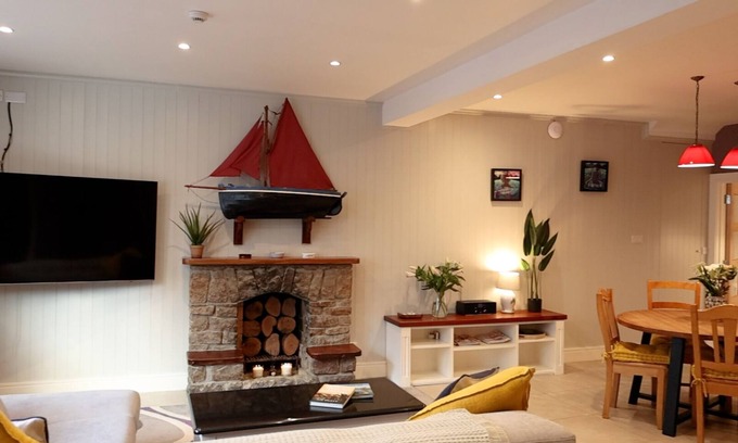 Roundstone Apartamento | Ryans Roundstone Retreats Quayside Luxury Apt
