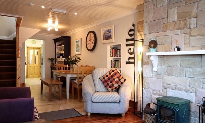 Roundstone Casa | Ryans Roundstone Retreats Old bakery (3 bedrooms)
