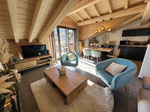 Les Gets Apartamento | Séjour cocooning aux Gets: 3 chambres, balcon, parking, Wi-Fi - FR-1-598-156