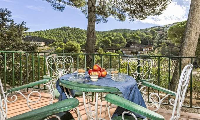 Sa Riera Apartamento | S'Olivera Nº1 by Interhome