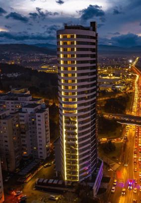Cluj-Napoca Apartamento | SaDim Lux Apartment City Tower-18th floor