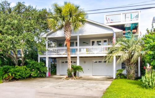Kure Beach Casa | Safe Haven by Carolina Beach Realty