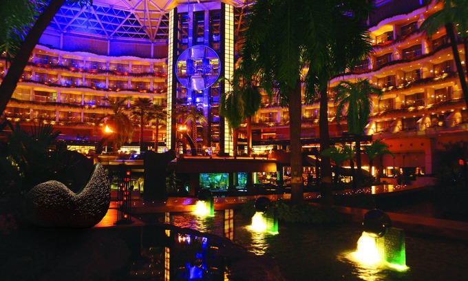 Vile Parle East Hotel | Sahara Star