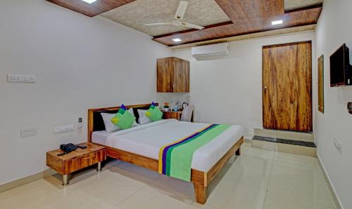 Satara Hotel | Sai Samrat Resort