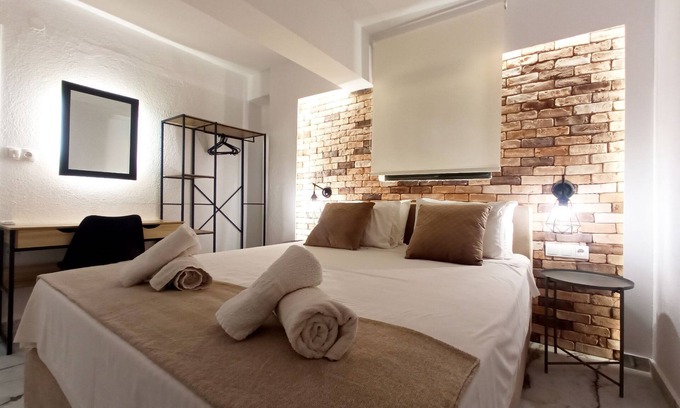 Sithonia Hotel | Salonikiou Beach Deluxe Apartments