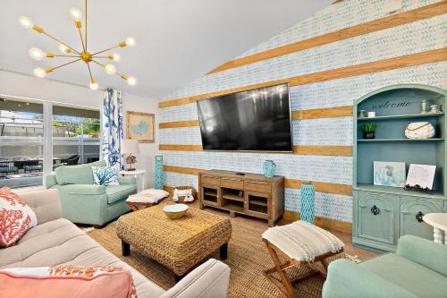 Indian Trails Casa | SaltLife Haven