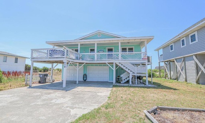 Holden Beach Casa | Salty Paradise home