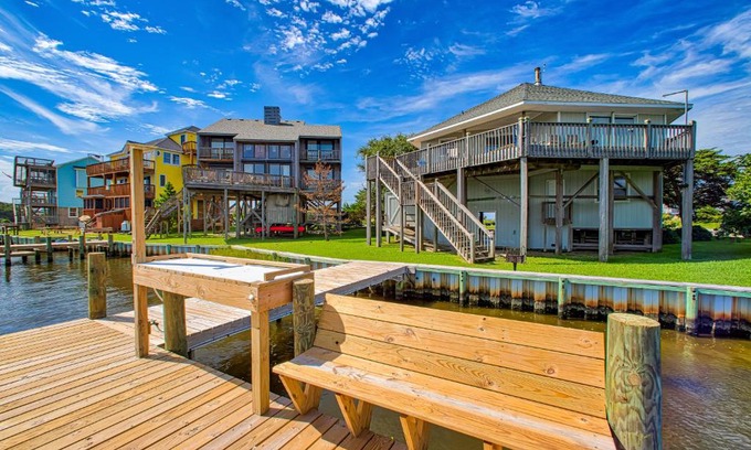 Brigands' Bay Casa | Salty T 77