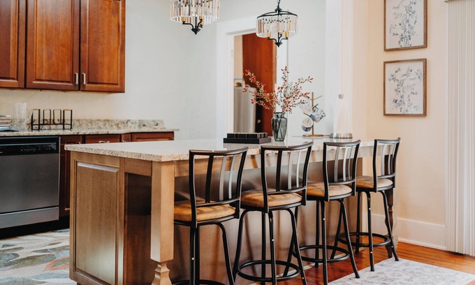 South Division Casa | Samaya House Cozy 2BR 2 Baths Downtown Orlando