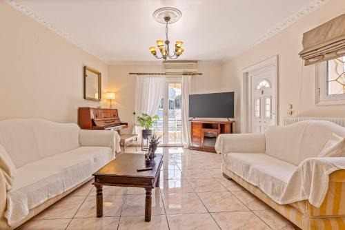 Spartylas Apartamento | San Elias House