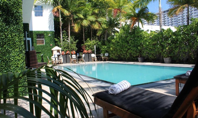 City Center Hotel | San Juan Hotel Miami Beach