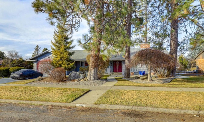 Latah Valley Casa | Sanctuary: 5BR Home for Extended Stays & Family Comfort