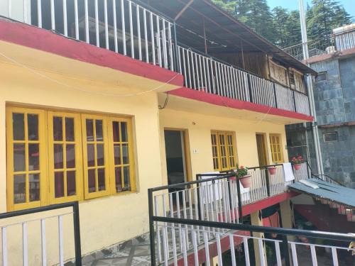 Bhagsu Nag Casa | Sandeep homestay