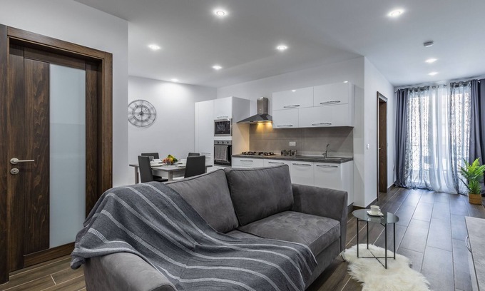 Marsaskala Apartamento | Sandstone Court - A8
