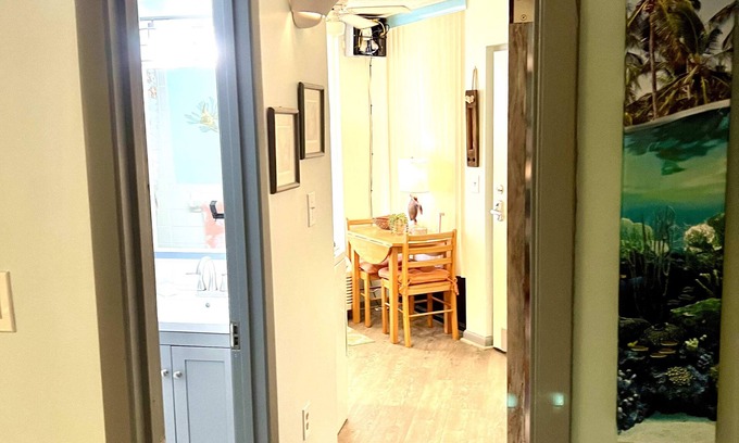 Ormond Beach Condominio | Sandy Feet Retreat - At Symphony Beach Club!