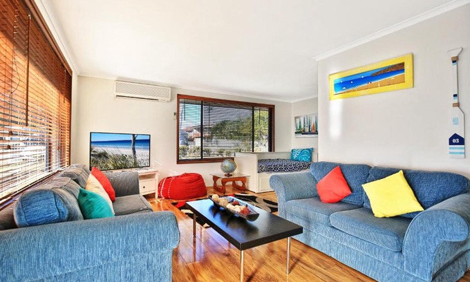 Callala Beach Casa | Sandy Toes Beach House Jervis Bay - 2min to Beach