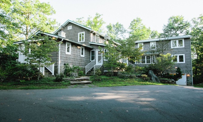 Ridgecrest Casa | Sanjema Lodge | Spacious Home in Ridgecrest