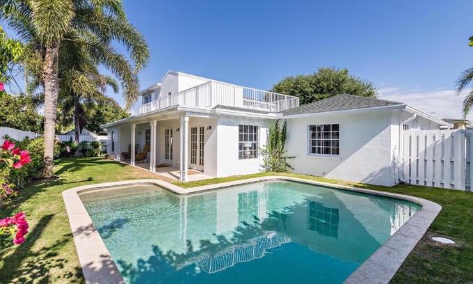 Southside Casa | Santa Lucia Estate - Hotel Homes