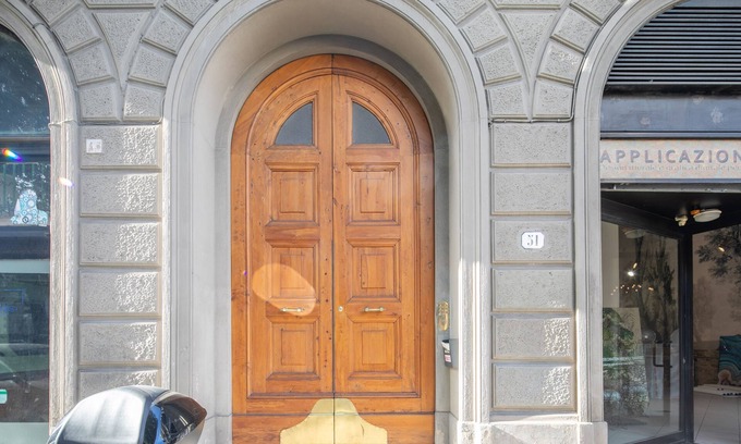 Santa Maria Novella Apartamento | Santa Maria Novella 4 Bedrooms by Mmega