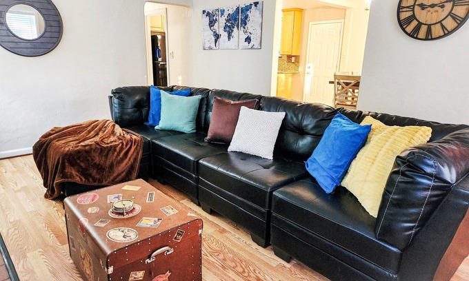 The Villas Casa | Santana Row 3BR Stay – Heart of Silicon Valley