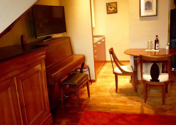 Roman Quarter Apartamento | Santi apartment in the heart of Turin