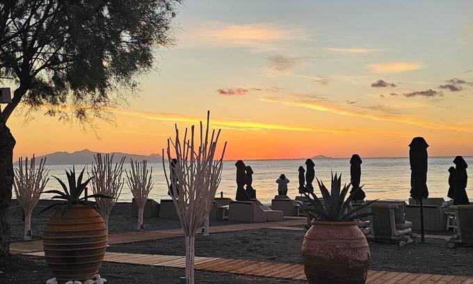 Perissa Hotel | Hotel Pleasure Black Beach Perissa Santo