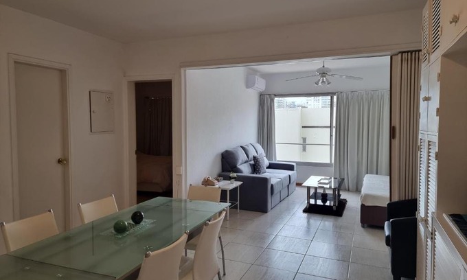 Punta del Este Apartamento | SANTOS DUMONT
