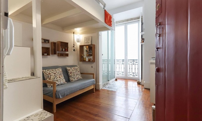 Misericordia Apartamento | Santos Tiny Studio by Homing