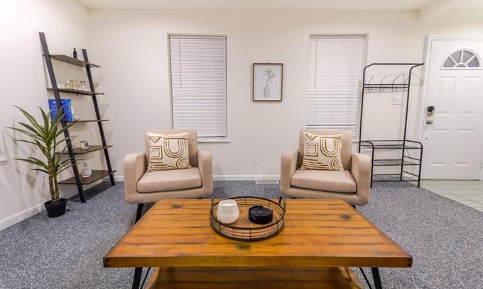 Saratoga Springs Casa | Saratoga Serenity: Charming Rental Nearby Downtown
