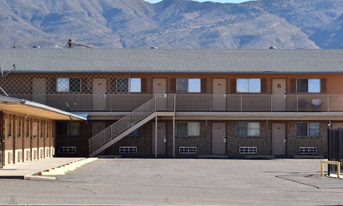 Alamogordo Hotel | Satellite Inn