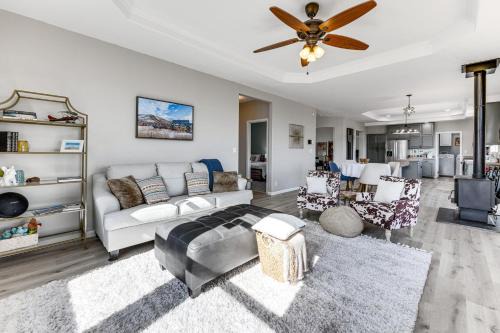 Walsenburg Casa | Sauna and Views Southern Colorado Vacation Rental!