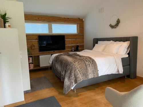 Espoo Chalet De Esquí | Sauna cottage in Nuuksio with private Hot Tub