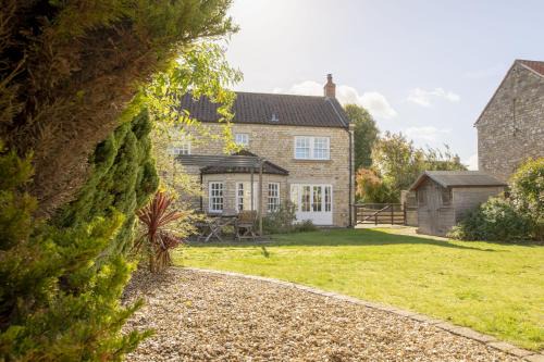Harome Casa | Saxon House