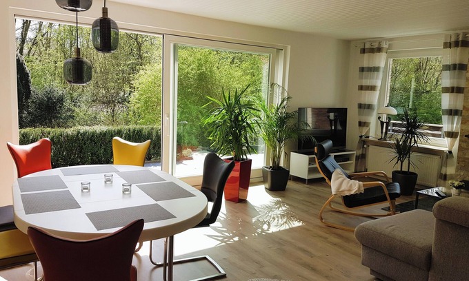 St Lorenz Apartamento | Schöne 120 qm Ferienwohnung + 50 qm Sonnenterrasse im Grünen-stockelsdorf/lübeck