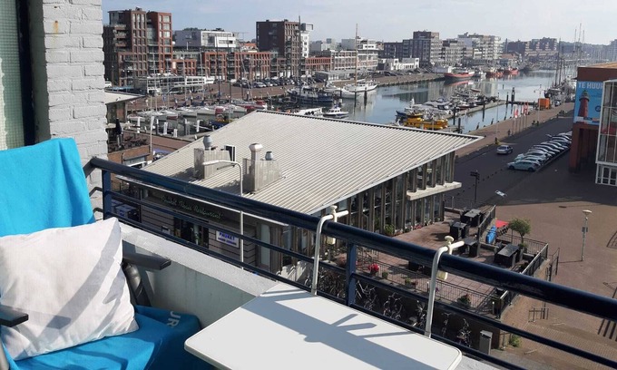 Vissershaven Casa | Schönes Apartment mit Hafen und Seeblick, Hund erlaubt