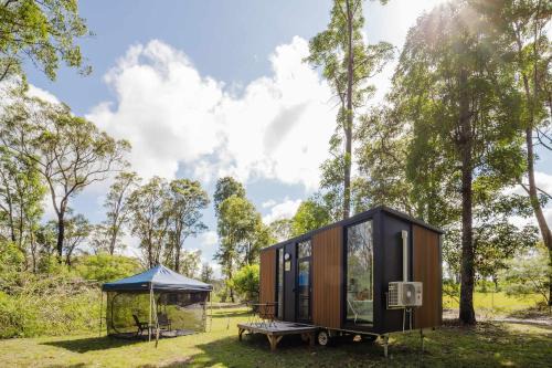 Ashby Heights Casa | Schlaraffenland 1 by Tiny Away