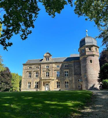 Uebach-Palenberg Apartamento | Schloss Rimburg - Adventures & Residences
