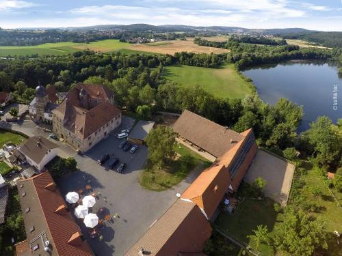 Redwitz an der Rodach Apartamento | Schlossgut Franken - Schlossapartment Berthold