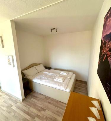 Lebenstedt Apartamento | Schubert Apartment