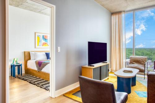 Rainey Street Historic District Casa | Scoot by AvantStay Brand New Condo in Austin w Amazing Amenities
