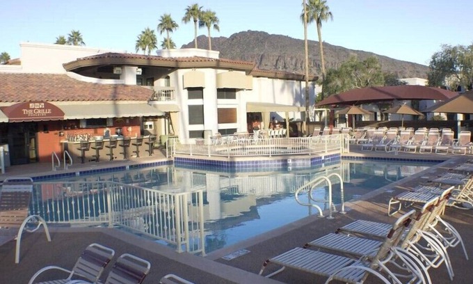 Arcadia Apartamento | Scottsdale Camelback Resort Elegant Studio with Picnic Area