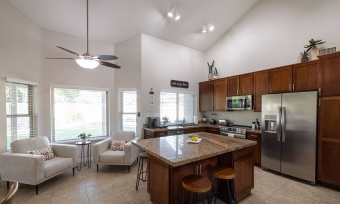 Scottsdale Vista North Casa | Scottsdale Friess 4 Bedroom Home by RedAwning