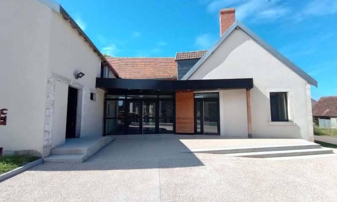 Jeu-les-Bois Casa | SDF + Gîte 22 pers - Jeu les bois -