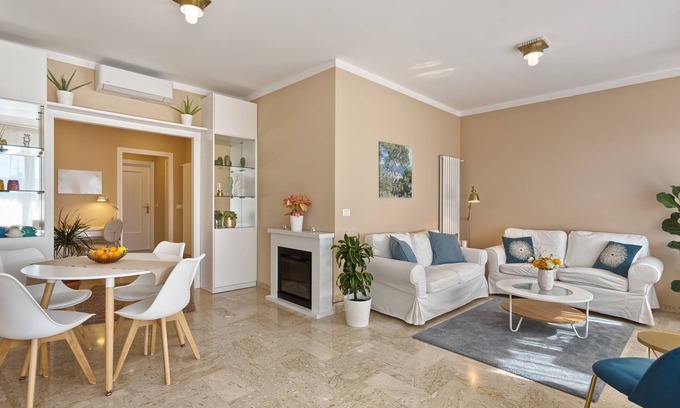 Ospedaletti Apartamento | Sea, beach and our 'La Liberta' vacation apartment - perfect for your vacation!