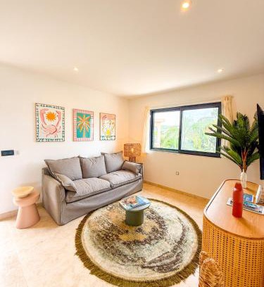 La Savane Apartamento | SEA NOVA Friar's Bay Beachfront Properties